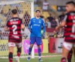 Flamengo empata com o Fluminense e vai à decisão do Carioca