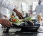 Programa Jovem Chef: formação profissional gratuita para jovens no ES