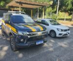 Carro roubado no Rio de Janeiro é recuperado pela PRF em Itapemirim