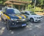 Carro roubado no Rio de Janeiro é recuperado pela PRF em Itapemirim
