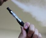 Cigarro eletrônico: perigo para a juventude