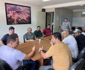 Venda Nova recebe visita para trocar experiências sobre agricultura Agricultura em Venda Nova