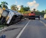 Sobe para 10 o número de mortos após acidente com ônibus de turismo na BR-101