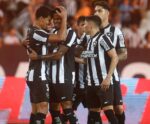 Botafogo goleia Juventude por 5 a 1 e sobe para 3ª posição no Brasileirão