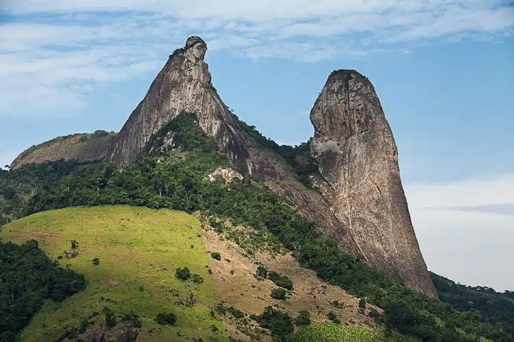 ExploradorES: Monumento Natural o Frade e a Freira