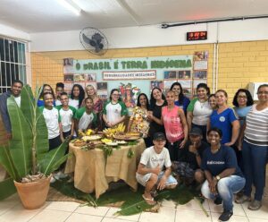 Dia dos Povos Indígenas: escola celebra diversidade cultural em Alegre Dia dos Povos Indígenas