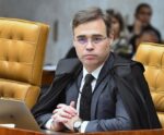 André Mendonça toma posse como ministro efetivo do TSE