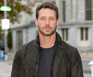 Ator da série ‘General Hospital’ morre baleado em tentativa de assalto