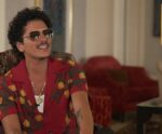 Bruno Mars diz que quer comemorar aniversário no Brasil em outubro