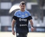 Santos decide demitir Fábio Carille, mesmo após título da Série B