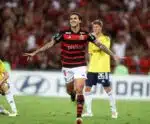 Flamengo vence Millonarios, fica em 2º no grupo e se classifica na Libertadores