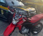 Motocicleta roubada há um mês é recuperada pela PRF na BR-101