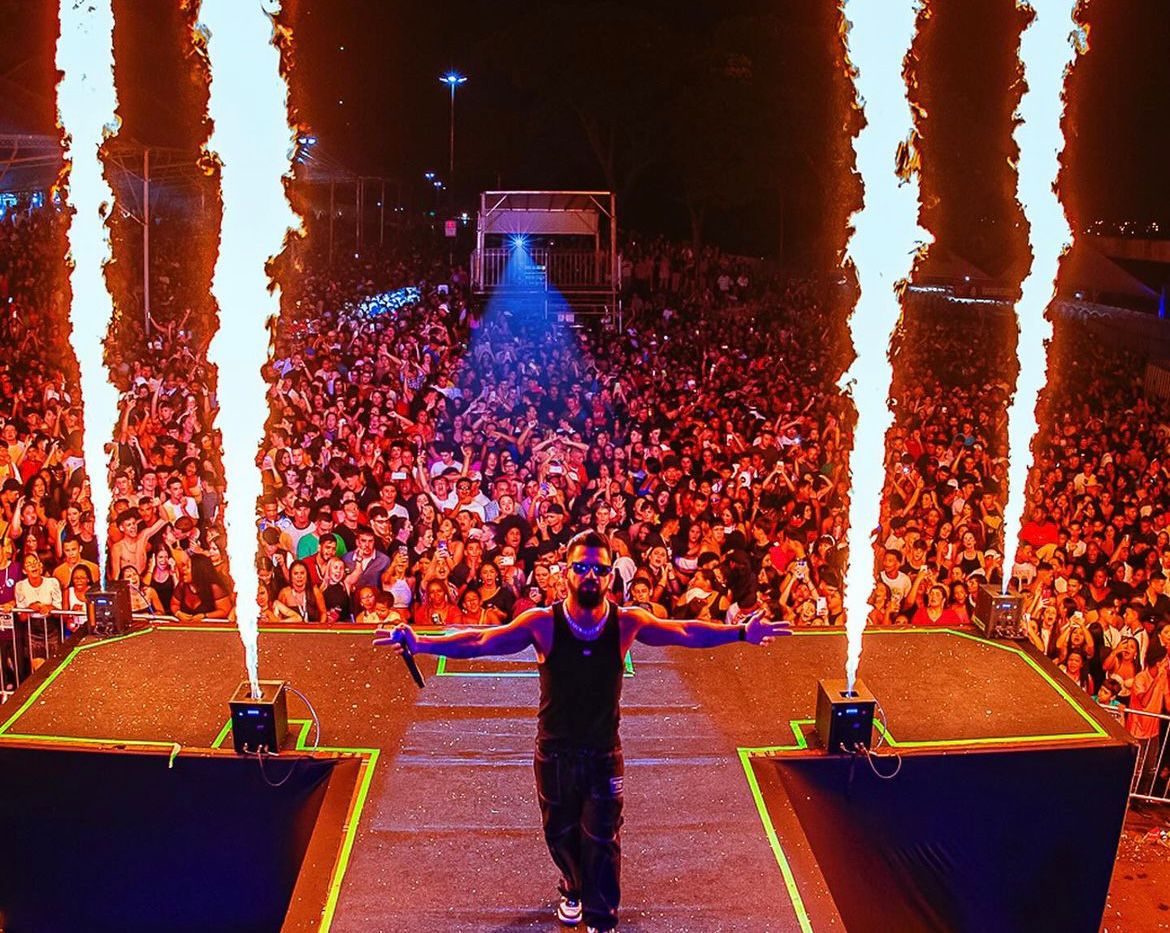Foto: Reprodução / Instagarm @dennisdj Foto: Reprodução / Instagarm @dennisdj