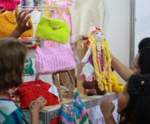 Ainda dá tempo de conferir a Feira São João Art’s na Praça, em Cachoeiro artesanato