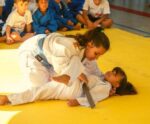 Vagas em aulas gratuitas de judô para crianças e adolescentes