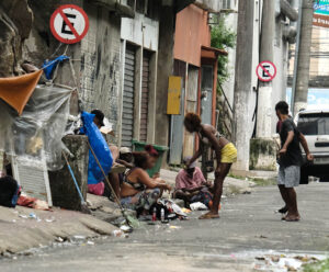 Dia Internacional de Combate às Drogas: psiquiatra fala sobre impactos no ES