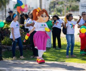 Ações de sensibilização no Dia de Combate ao Trabalho Infantil; veja Dia de Combate ao Trabalho Infantil