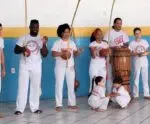 Piúma abre inscrições para oficinas de capoeira em dois bairros