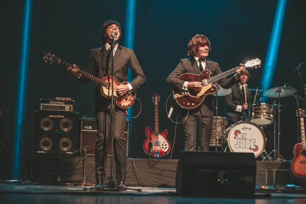 Hey Jude & Orquestra - tributo Beatles 1