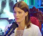 Modelo Isabeli Fontana narra encontro com ETs: “Me curaram”