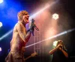 Ney Matogrosso anuncia pausa nos shows após cirurgia: ‘Não é nada grave’