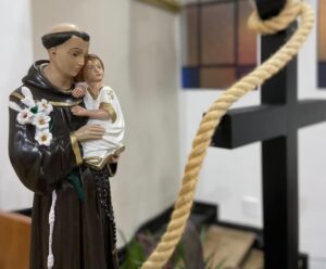 Por que Santo Antônio tem fama de casamenteiro? Conheça a história Dia de Santo Antônio - santo casamenteiro