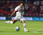 Jandrei falha, mas São Paulo vence Criciúma mesmo assim no Brasileirão