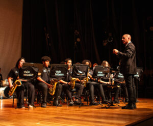 Vale Música apresenta o concerto “Jazz & Coro” com entrada gratuita em Vitória Vale Musica Jazz Band Intermediaria