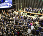 Veja quantos deputados de cada partido assinaram urgência para anistia