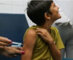 Iconha promove vacinação contra a Dengue para crianças e adolescentes