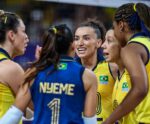 Olimpíada 2024: Seleção feminina de vôlei atropela Quênia em estreia