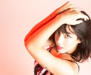 Cantora capixaba lançará disco com participação especial de Lucy Alves Cantora capixaba