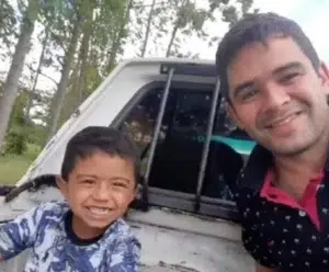 Pai e filho morrem afogados em rio no Espírito Santo Pai e filho morrem afogados no Espírito Santo
