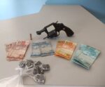 Três adolescentes são flagrados com arma e drogas em Apiacá