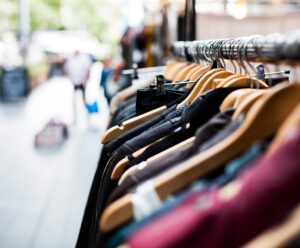 Emprego: loja de roupas está com oportunidade em Cachoeiro Oportunidades / vagas de emprego em loja de roupas em Cachoeiro e Castelo