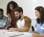 É mesária ou mesário? Saiba atribuições dessa função nas Eleições 2024