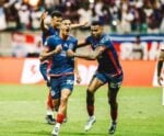 Bahia derrota o Vitória e deixa o rival perto da zona de rebaixamento do Brasileiro