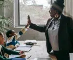 SESA disponibiliza curso de capacitação multiprofissional