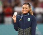 “Talvez eu pare antes da Simone Biles”, diz Rebeca Andrade