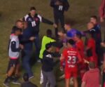 Segurança do Vasco se envolve em confusão com jogadores do Athletico-PR