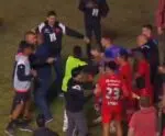 Segurança do Vasco se envolve em confusão com jogadores do Athletico-PR
