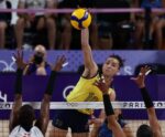 Seleção feminina de vôlei vence e vai à semifinal em Paris-2024