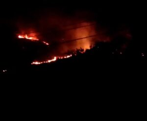 Trote atrapalha trabalho do Corpo de Bombeiros em Cachoeiro Trote bombeiros em Cachoeiro