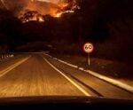 Bombeiros combatem incêndio em Venda Nova do Imigrante