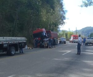 Mulher morre e crianças ficam feridas em acidente grave em Castelo acidente grave em Castelo