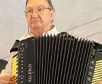 Músico do Domingão, Caçulinha, morre aos 86 anos
