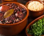 Cachoeiro: lar de idosos promove feijoada solidária