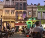 Cidade brasileira garante 1º lugar em ranking de melhor vida noturna do mundo