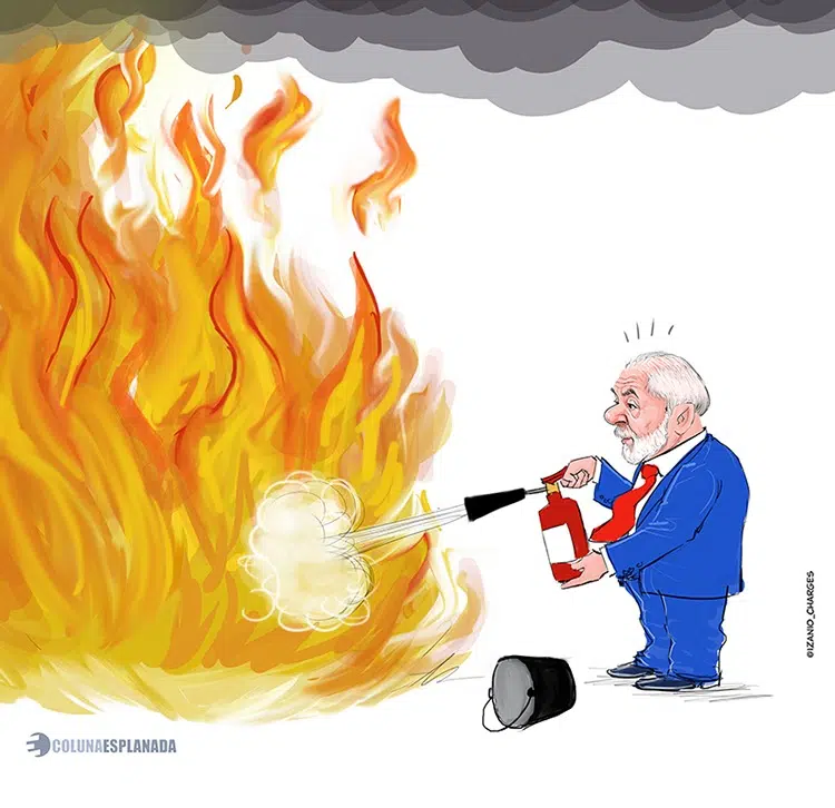 Lula apagando incêndio com extintor.