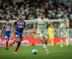 Bahia acorda no 2º tempo, vence o Atlético-MG e entra no G-6 do Brasileiro Bahia e Atlético-MG